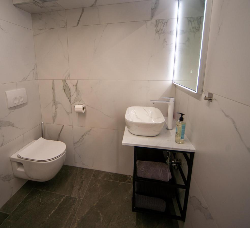 Sport Apartments Радовлица Экстерьер фото